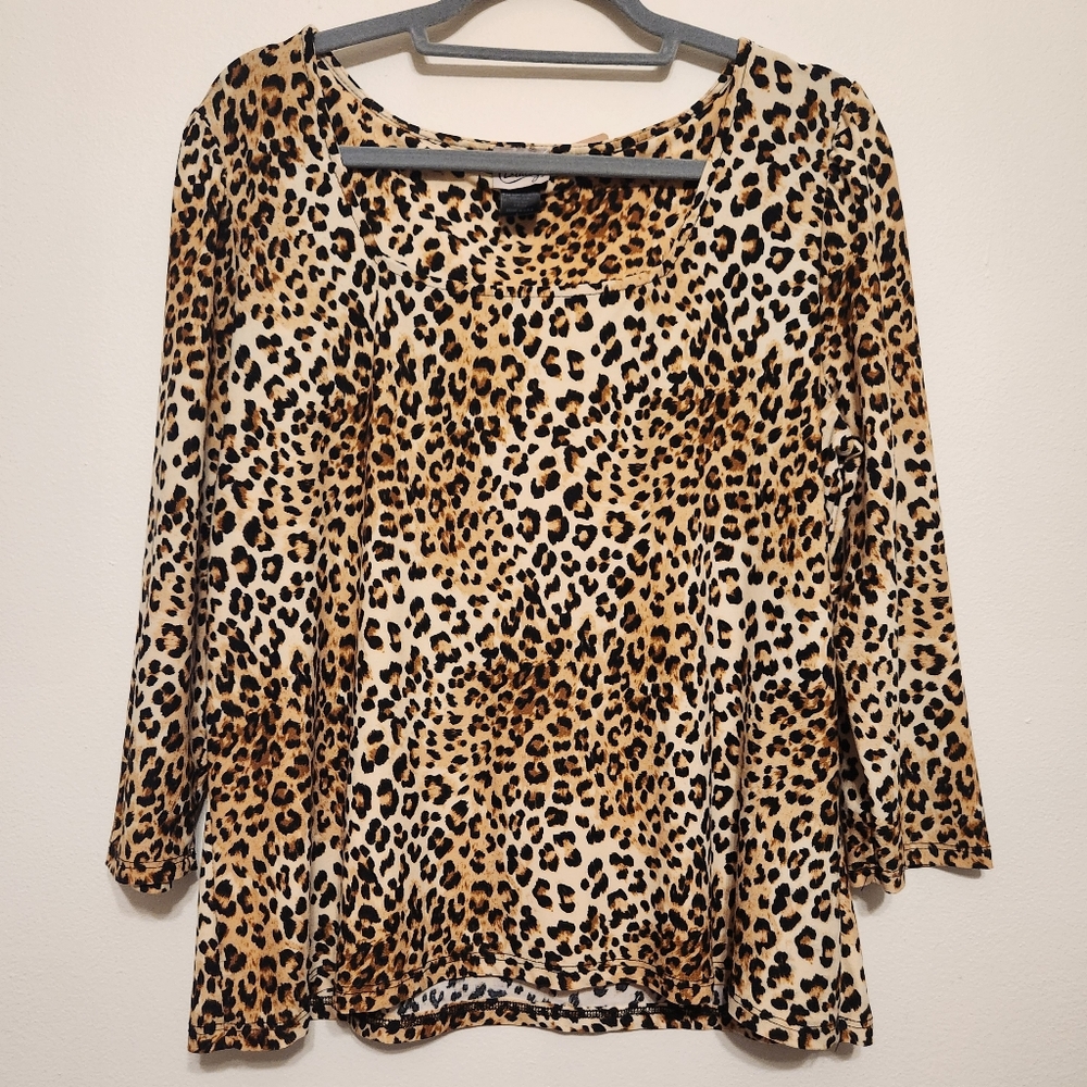 Leopard Print Square Neckline 3/4 Sleeve Top